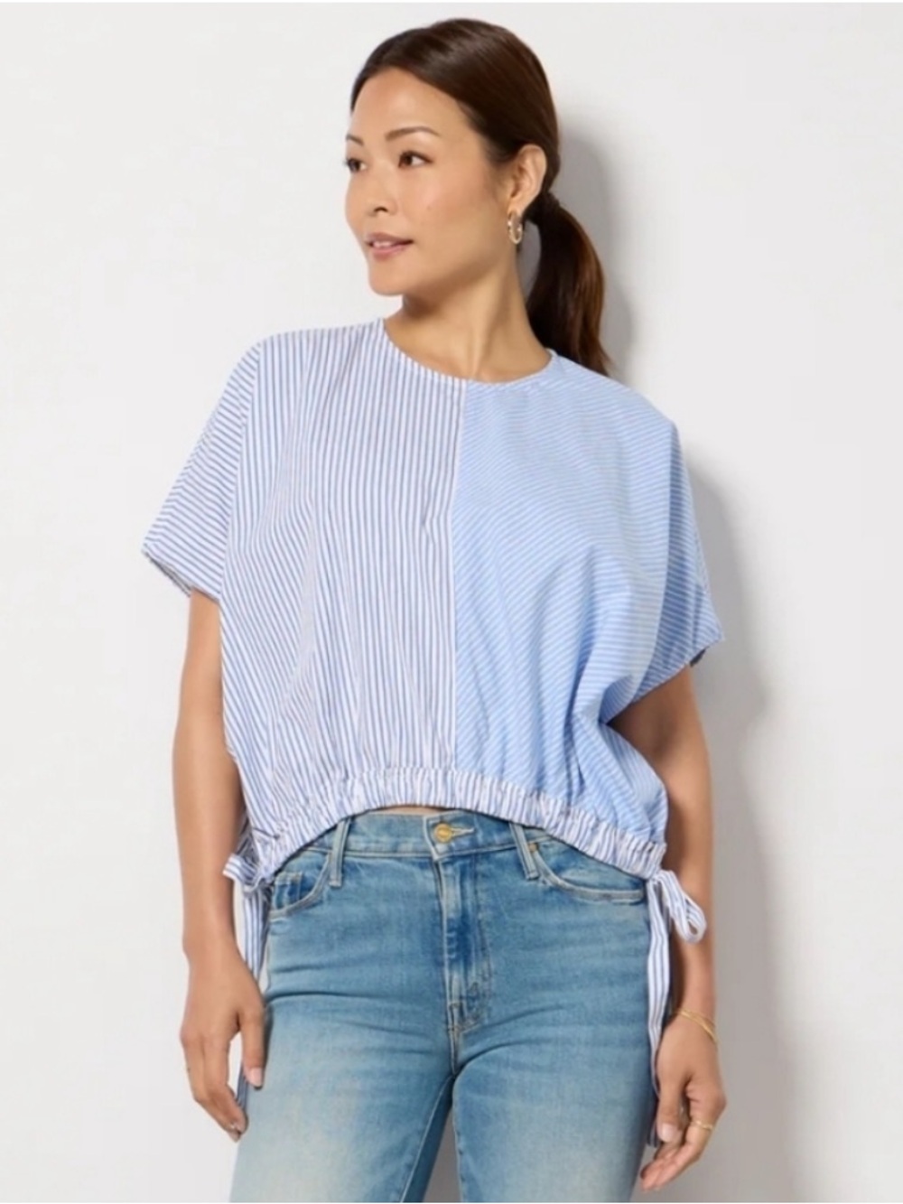 NEW Evereve Vela Muscle Tee in Cotton Poplin Two-Tone Blue Stripe - Size S